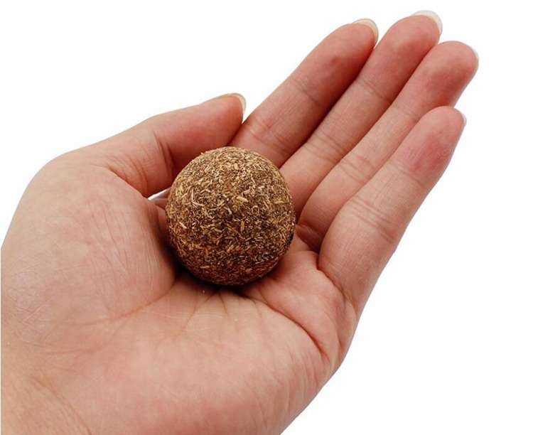 BOLA DE CATNIP PRENSADO